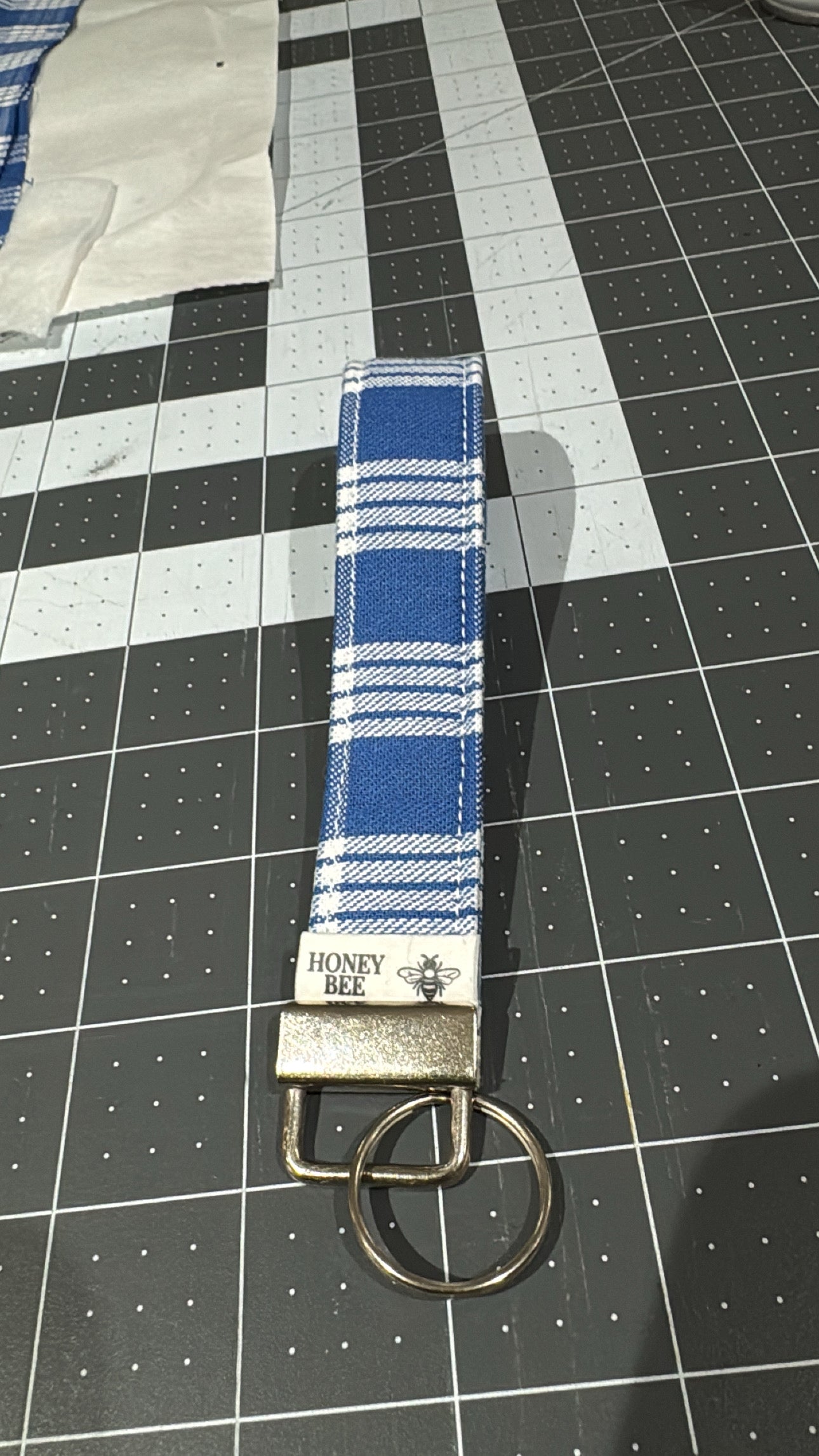 Key chain wristlet
