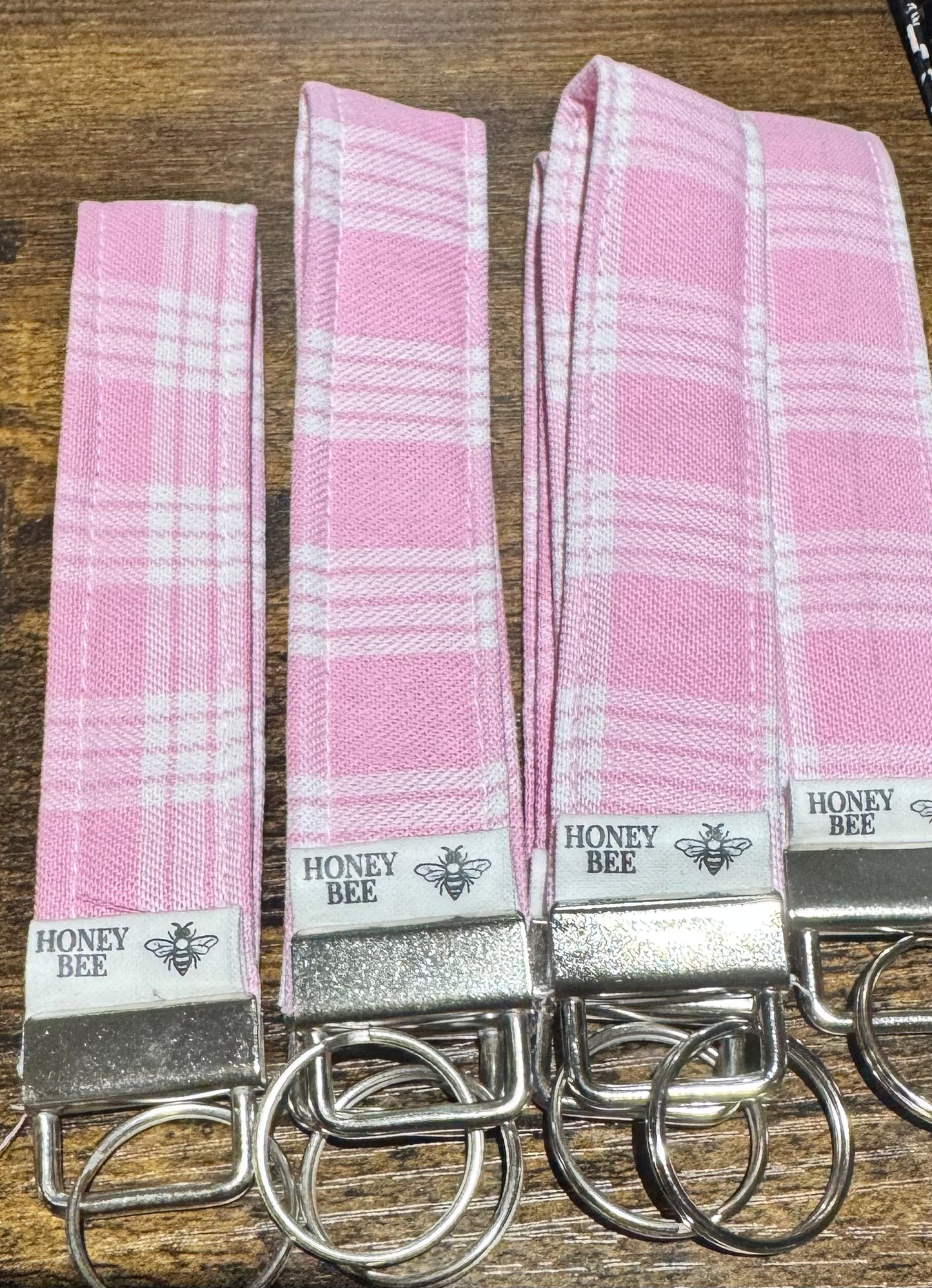 Key chain wristlet