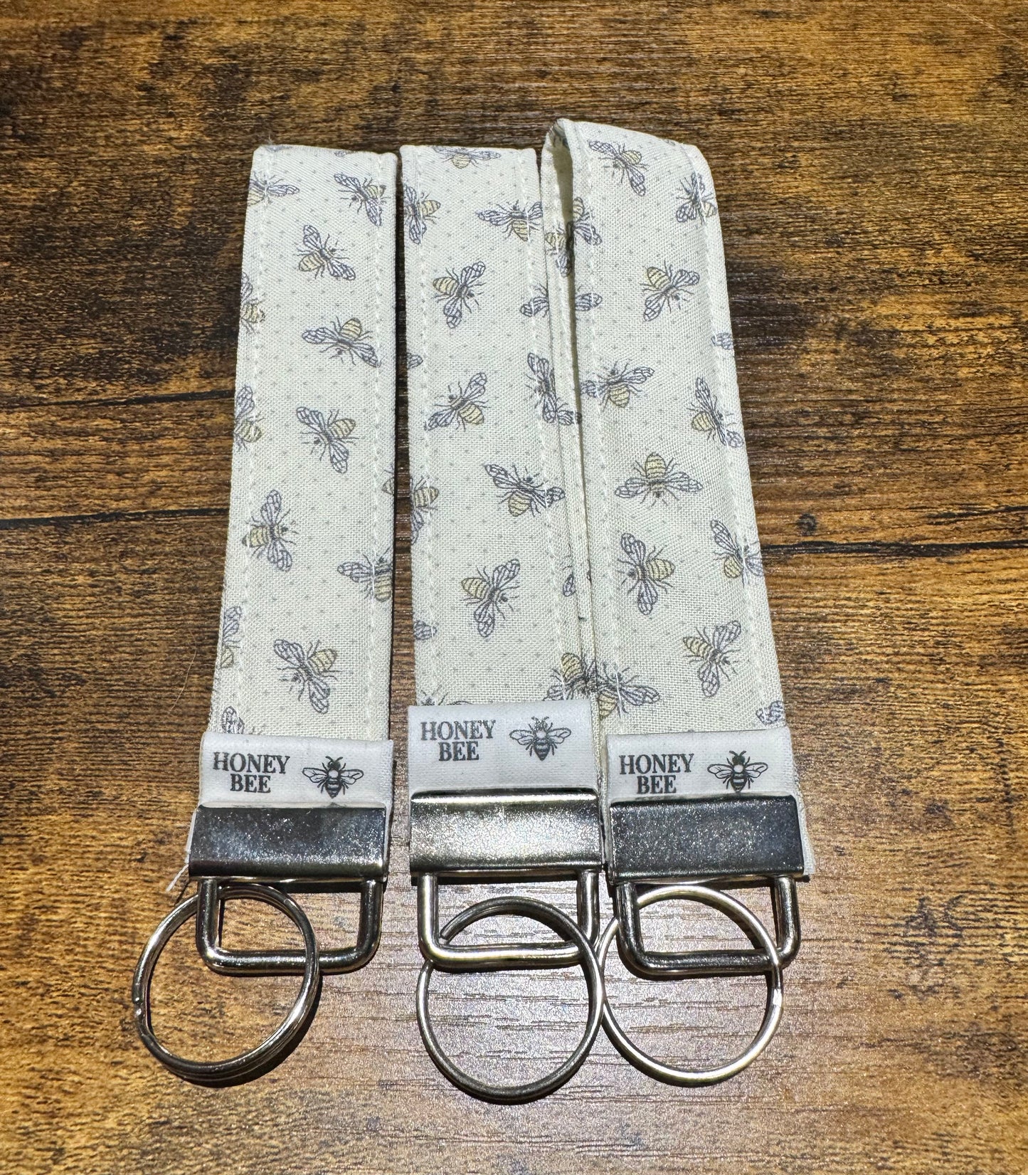 Key chain wristlet